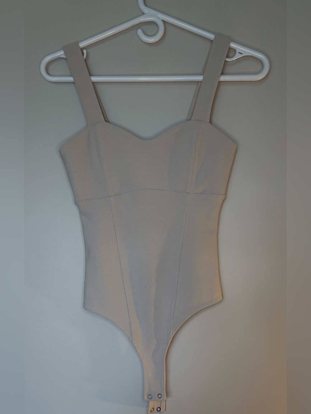 Abercrombie & Fitch Neutral Light Gray Girls' One-Piece Bodysuit